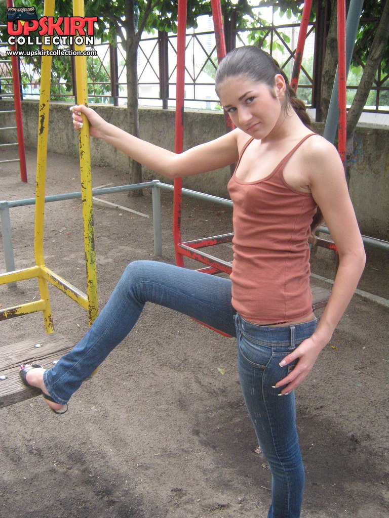 Nonnude Karina L with Small Tits Wearing Tank Top - Image Gallery 65953